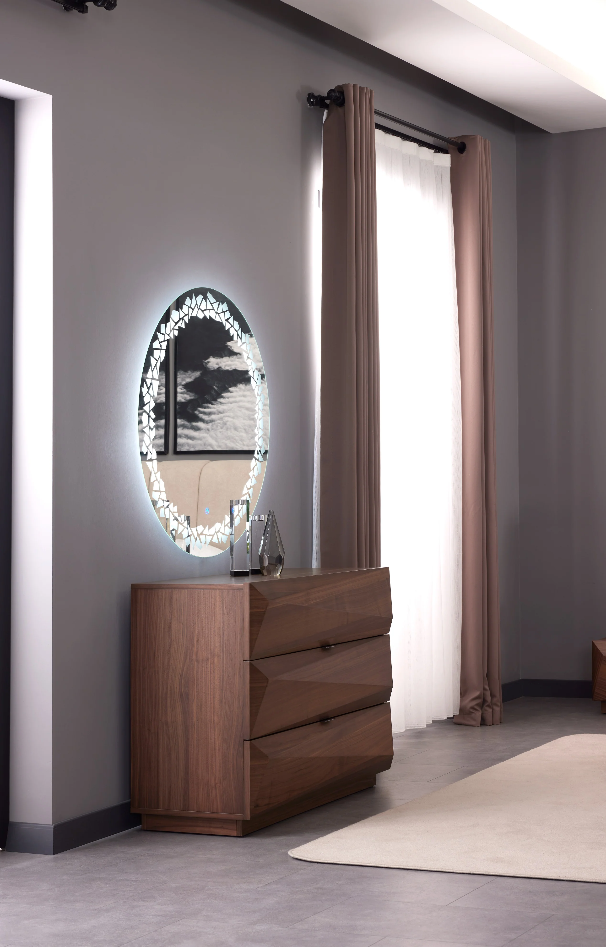 Скрин «New Carizma» с три чекмеджета, размер 120х85х51см - Image 2