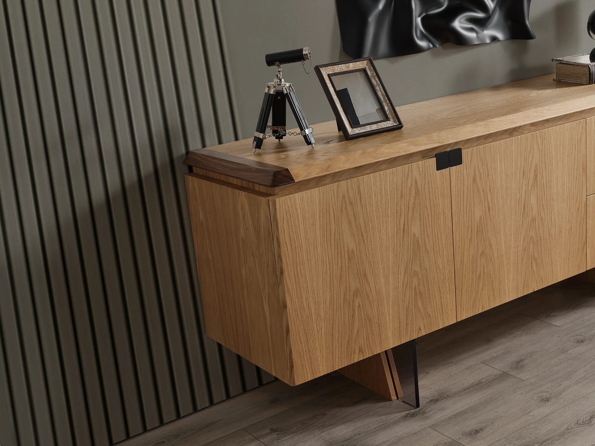 Бюфет «MK 40» с естествен фурнир, размер 208х82х49см - Image 7