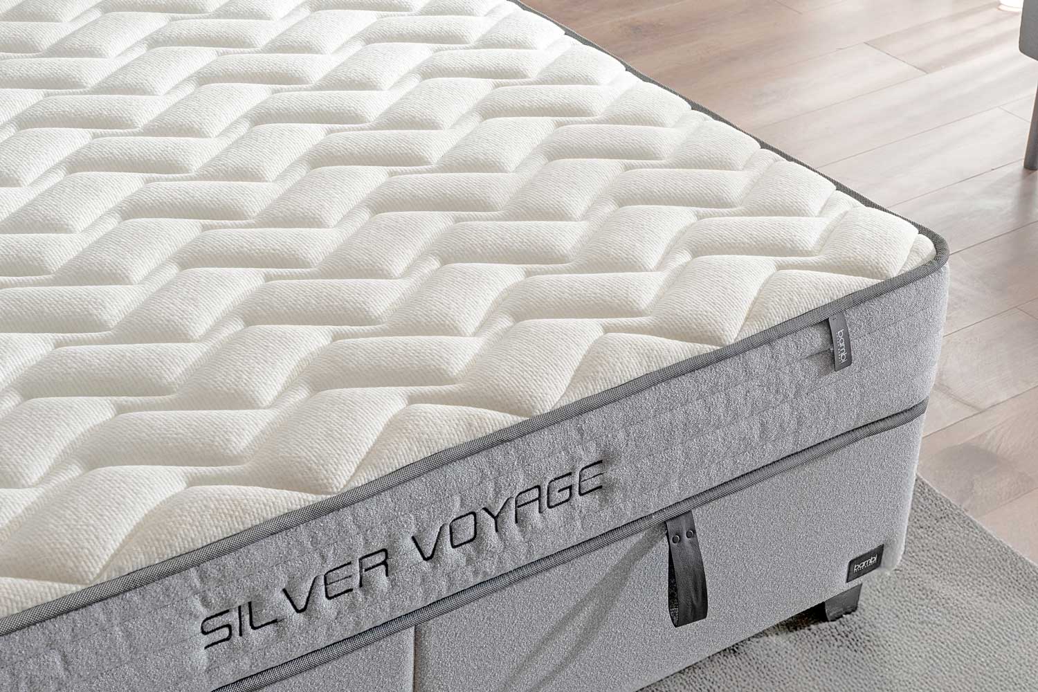 Тапицирано легло «Silver Voyage» + Матрак и табла - с място за съхранение, повдигащ механизъм, система за безшумно затваряне - Image 2