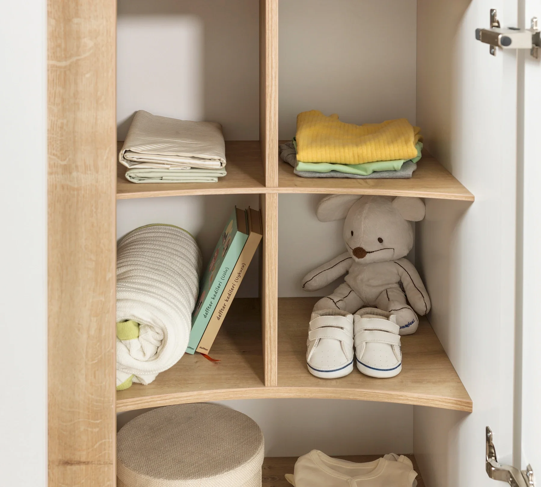 Трикрилен гардероб «Natura Baby» - ширина 136см - Image 5